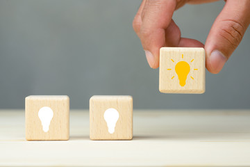 企业总产值和营业收入